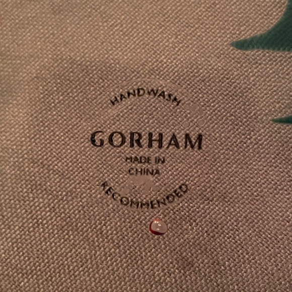 Gorham "Festive Holly" 11" Round Glass Plate 11 7/8" diameter, GUC - Picture 9 of 9